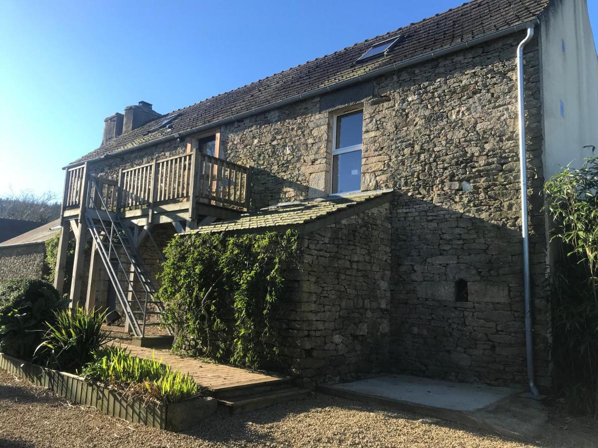 Gite De Charme Entre Terre Et Mer Villa Plougonven Exterior photo